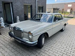 Grau Gebraucht 1970 Mercedes 250 | 34.500 €