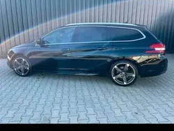 Gebraucht 2017 Peugeot 308 GT Kombi | 12.800 € (Fairer Preis)