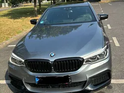 Grau Gebraucht 2018 BMW 540 M Sport Limousine | 39.000 € (Teuer)