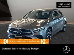 Mountain grau Gebraucht 2024 Mercedes A250 Progressive Limousine | 29.990 € (Guter Preis)