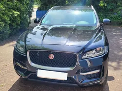 Schwarz Gebraucht 2016 Jaguar F-Pace R-Sport SUV | 24.500 € (Guter Preis)