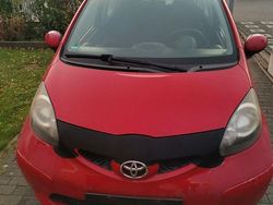 Rot Gebraucht 2008 Toyota Aygo Kleinwagen | 1.450 € (Guter Preis)