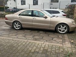 Beige Gebraucht 2002 Mercedes S320 Limousine | 4.499 €