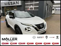 Pearl white / black Gebraucht 2024 Nissan Juke Tekna SUV | 26.490 €