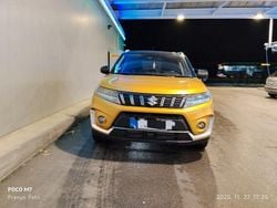 Gold Gebraucht 2021 Suzuki Vitara Comfort SUV | 15.000 € (Guter Preis)