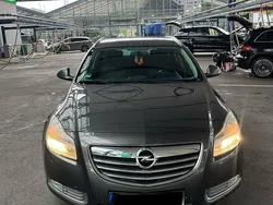 Grau Gebraucht 2011 Opel Insignia Kombi | 2.000 € (Superpreis)