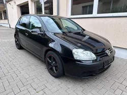 Schwarz Gebraucht 2004 VW Golf V Trendline Limousine | 2.990 € (Etwas zu teuer)