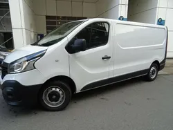 Weiß Gebraucht 2018 Renault Trafic Komfort Van | 14.900 € (Etwas zu teuer)