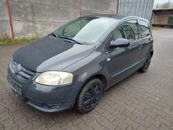 Grau Gebraucht 2009 VW Fox Kleinwagen | 1.650 € (Guter Preis)
