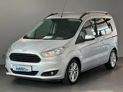 Silber Gebraucht 2016 Ford Tourneo Courier Titanium Van / Kleinbus | 10.990 € (Fairer Preis)