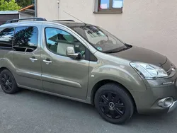 Braun Gebraucht 2014 Citroën Berlingo Van / Kleinbus | 9.990 € (Etwas zu teuer)