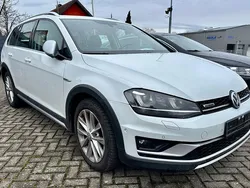 Weiß Gebraucht 2016 VW Golf VII Kombi | 8.900 € (Guter Preis)