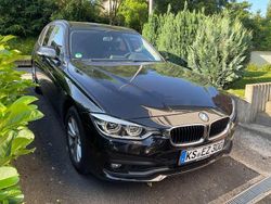 Schwarz Gebraucht 2019 BMW 318 Advantage Kombi | 17.500 € (Superpreis)
