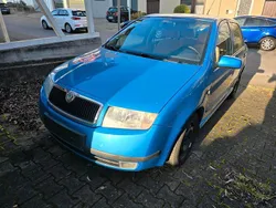 Blau Gebraucht 2001 Skoda Fabia Limousine | 1.300 € (Fairer Preis)