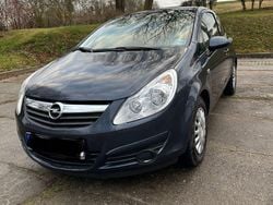 Blau Gebraucht 2009 Opel Corsa Limousine | 2.300 € (Guter Preis)