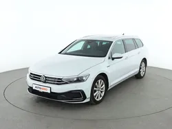 Weiß Gebraucht 2022 VW Passat GTE Kombi | 23.060 € (Fairer Preis)