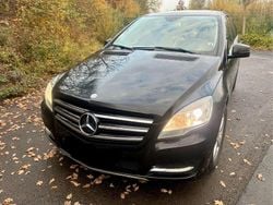 Schwarz Gebraucht 2011 Mercedes R350 Van / Kleinbus | 9.500 € (Superpreis)