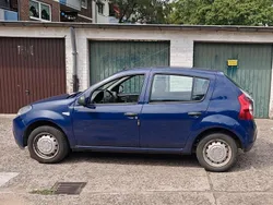 Blau Gebraucht 2008 Dacia Sandero Kleinwagen | 850 € (Guter Preis)