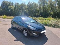Schwarz Gebraucht 2012 Hyundai i30 Classic Limousine | 6.600 € (Etwas zu teuer)