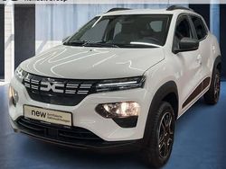 Weiß Gebraucht 2023 Dacia Spring Essentiel Kleinwagen | 10.911 € (Superpreis)