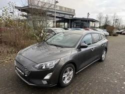 Grau Gebraucht 2020 Ford Focus Cool & Connect Kombi | 15.100 € (Etwas zu teuer)