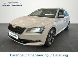 Weiß Gebraucht 2016 Skoda Superb LAURIN & KLEMENT Kombi | 18.900 €
