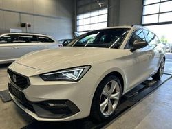 Weiss Gebraucht 2025 Seat Leon | 27.500 € (Fairer Preis)