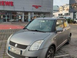 Grau Gebraucht 2010 Suzuki Swift Basic Limousine | 1.800 € (Guter Preis)