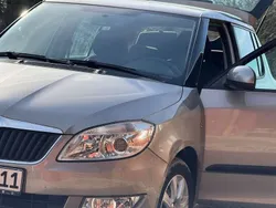Beige Gebraucht 2013 Skoda Fabia Elegance Limousine | 4.300 € (Fairer Preis)