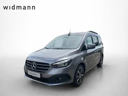 Chromitgrau metallic Gebraucht 2022 Mercedes 180 Progressive Limousine | 23.800 € (Guter Preis)