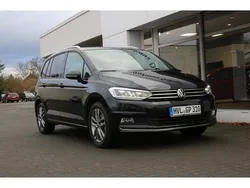 Schwarz Gebraucht 2022 VW Touran Active Van / Kleinbus | 42.900 €