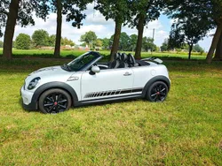 Weiß Gebraucht 2015 Mini Cooper SD Roadster Cabrio | 12.850 €
