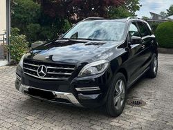 Schwarz Gebraucht 2013 Mercedes ML350 SUV | 23.850 € (Fairer Preis)