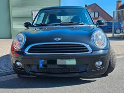 Schwarz Gebraucht 2010 Mini ONE Kleinwagen | 4.999 €