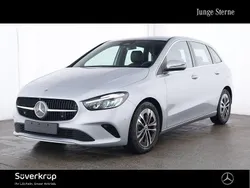 Silber Gebraucht 2024 Mercedes B180 Progressive Van / Kleinbus | 29.718 € (Superpreis)