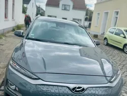 Grau Gebraucht 2020 Hyundai Kona SUV | 15.000 € (Guter Preis)