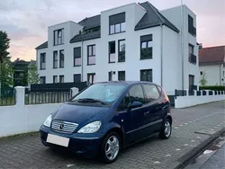 Blau Gebraucht 2002 Mercedes A160 Avantgarde Limousine | 1.499 € (Guter Preis)