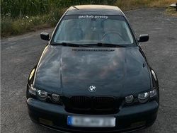 Schwarz Gebraucht 2003 BMW 318 Compact Basis Kleinwagen | 1.750 €