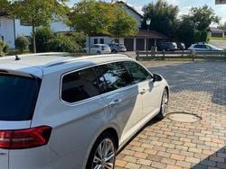 Weiß Gebraucht 2016 VW Passat Highline Kombi | 11.200 € (Guter Preis)