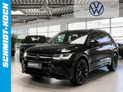 Schwarz Gebraucht 2024 VW Tiguan Allspace R-line SUV | 52.280 €
