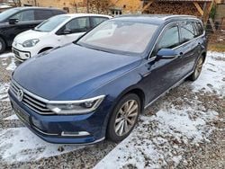 Blau Gebraucht 2018 VW Passat Highline Kombi | 12.900 € (Guter Preis)