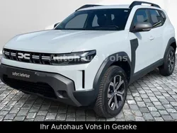 Weiß Gebraucht 2025 Dacia Duster Expression SUV | 27.470 € (Fairer Preis)