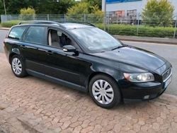 Schwarz Gebraucht 2006 Volvo V50 Momentum Kombi | 995 € (Superpreis)