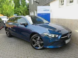 Blau Gebraucht 2021 Mercedes CLA200 Shooting Brake Kombi | 26.990 € (Fairer Preis)