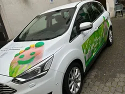 Weiß Gebraucht 2016 Ford C-MAX Cool & Connect Van / Kleinbus | 10.000 € (Fairer Preis)