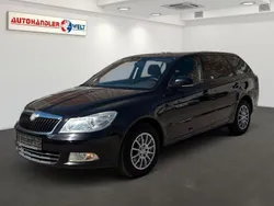 Schwarz Gebraucht 2009 Skoda Octavia Kombi | 2.199 € (Guter Preis)
