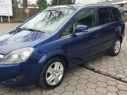 Blau Gebraucht 2011 Opel Zafira Design Edition Van / Kleinbus | 4.000 € (Fairer Preis)