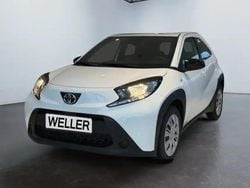 Schneeweiß Neu 2025 Toyota Aygo Play Kleinwagen | 18.290 €