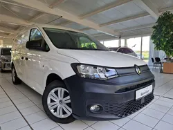 Weiß Gebraucht 2022 VW Caddy Maxi Van / Kleinbus | 20.860 €