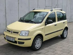 Gelb Gebraucht 2010 Fiat Panda Kleinwagen | 1.390 € (Guter Preis)